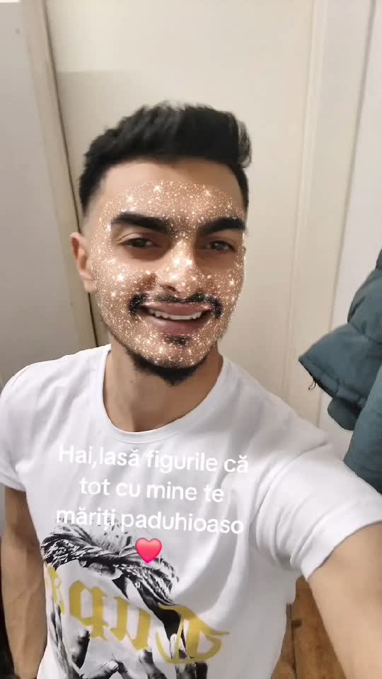 😘😘😘🫠