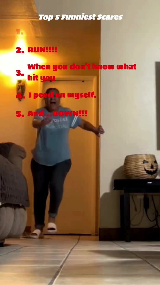 Top 5 Funniest ScareMoments