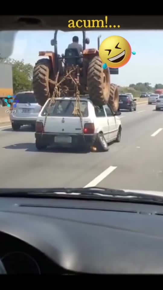 asta le depășește pe toate....🤣🤣🤣