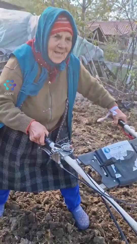 Bunica Maranda da cu freza
