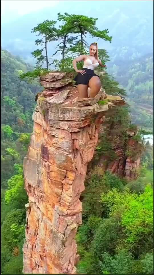 Peisaj de neuitat 🏞️🏞️🏞️🏞️