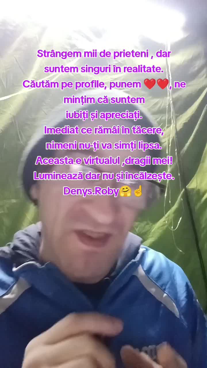 Strângem mii de prieteni ,dar suntem singuri în realitate Acesta e virtualul dar nu și încălzește Om Al Străzii (Denys.Roby)🤗☝️