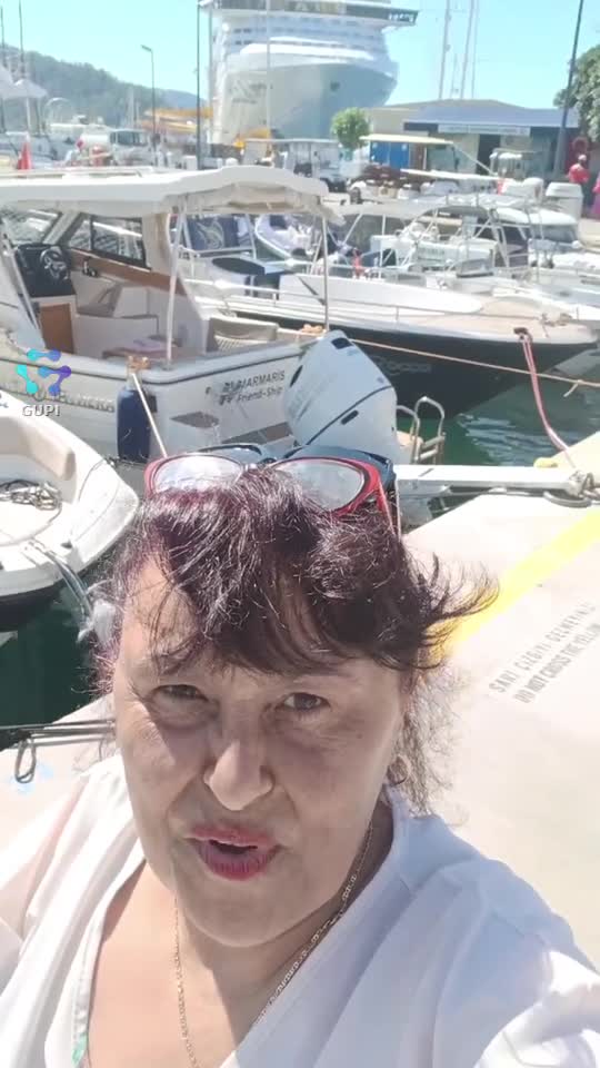 Video de @@Oanaoana