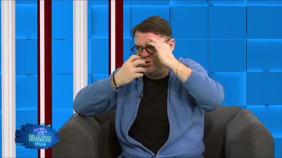 😄