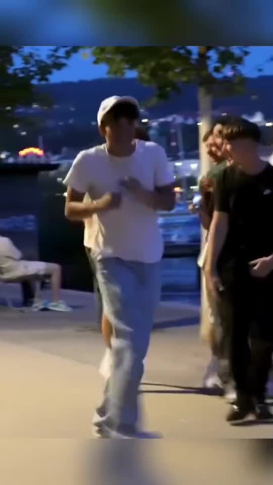 🤣🤣