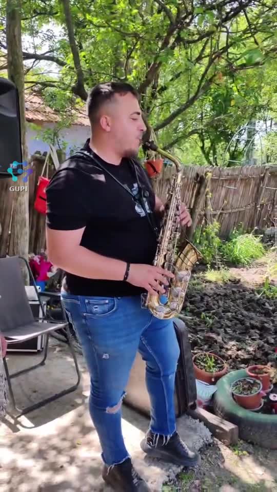 Seară frumoasă vă doresc, aici doar muzică bună 💯