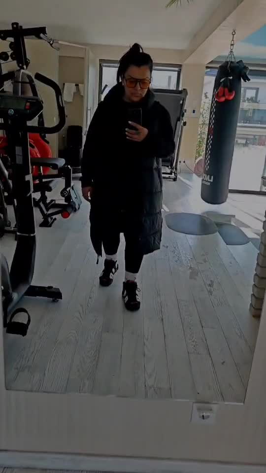 😊