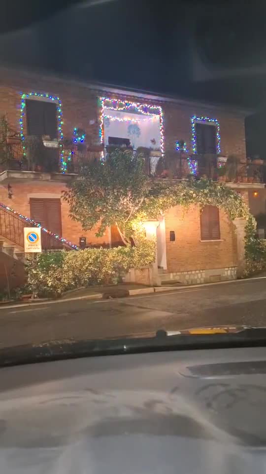 SE APROPIE CRACIUNUL