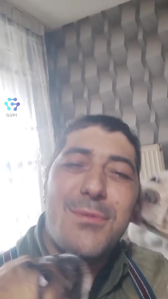 Prieteni adevărați |||{"overlays":[{"text":"cei mai buni prieteni","x":-0.01597222222222222,"y":0.3395710059171598,"fontSize":26.626000137304427,"color":4294967295,"isEmoji":false}]}