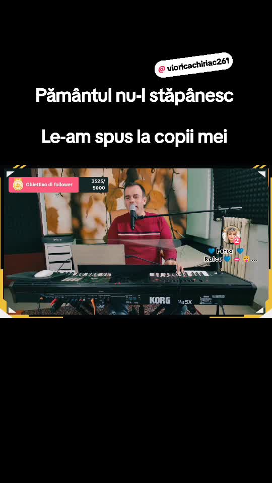 Un costum și-o pălărie live