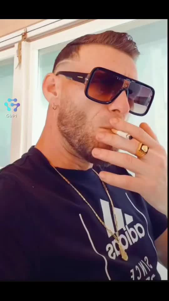 Va salut cu respect !