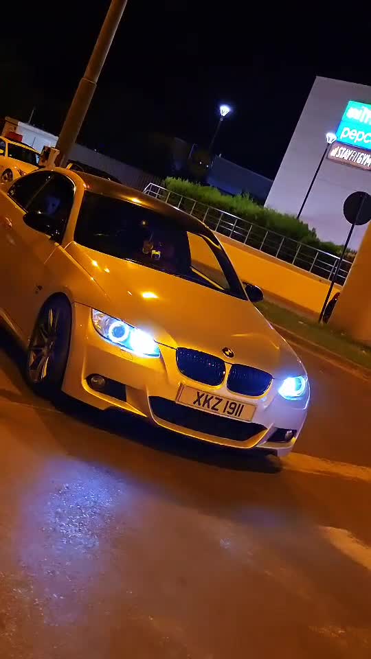 UK -ROMANIA MODE ✌️
