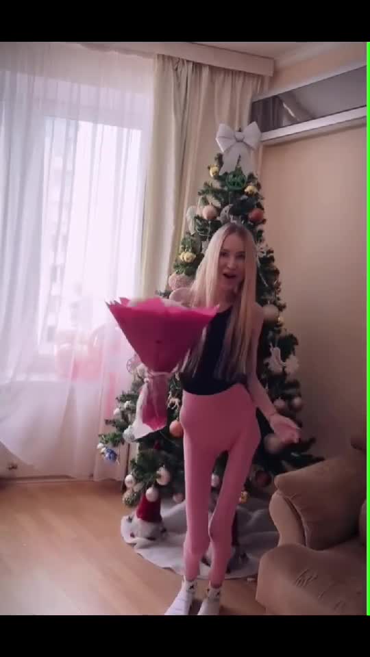 😜😁😜