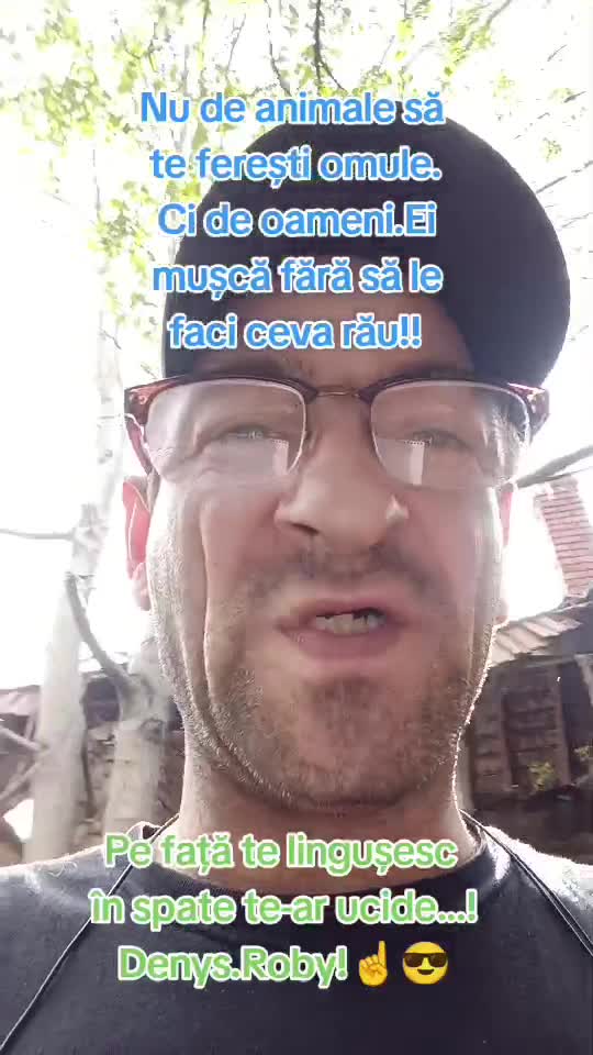 Nu de animale să te ferești omule,ci de oameni ei musca fără să le faci ceva rău....Om Al Străzii (Denys.Roby)☝️😎