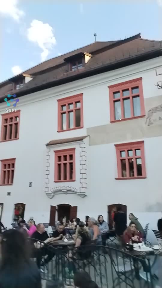 carnaval Sighisoara |||{"overlays":[{"text":"carnaval Sighisoara","x":0.0779629742657697,"y":0.8051428803943452,"fontSize":26.0,"color":4294901760,"isEmoji":false}]}