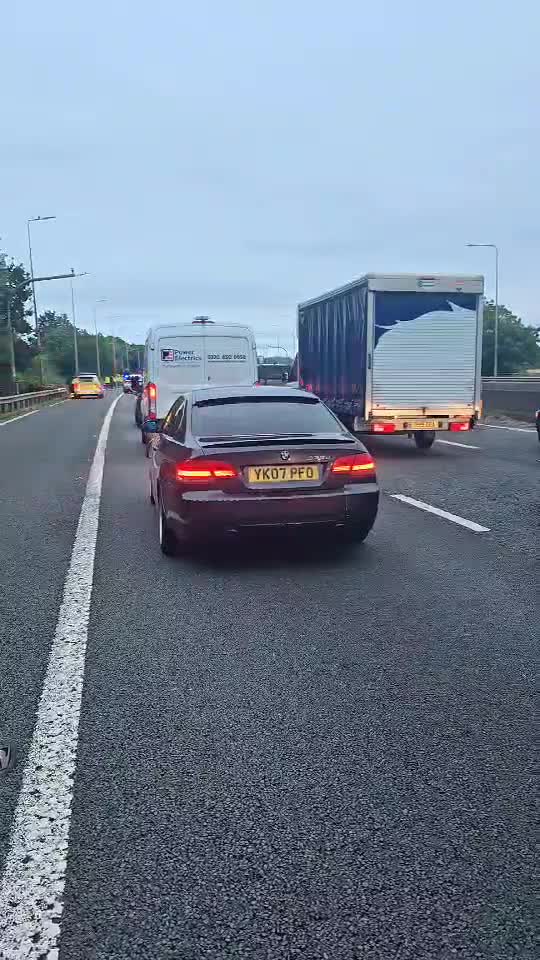 Uk M4