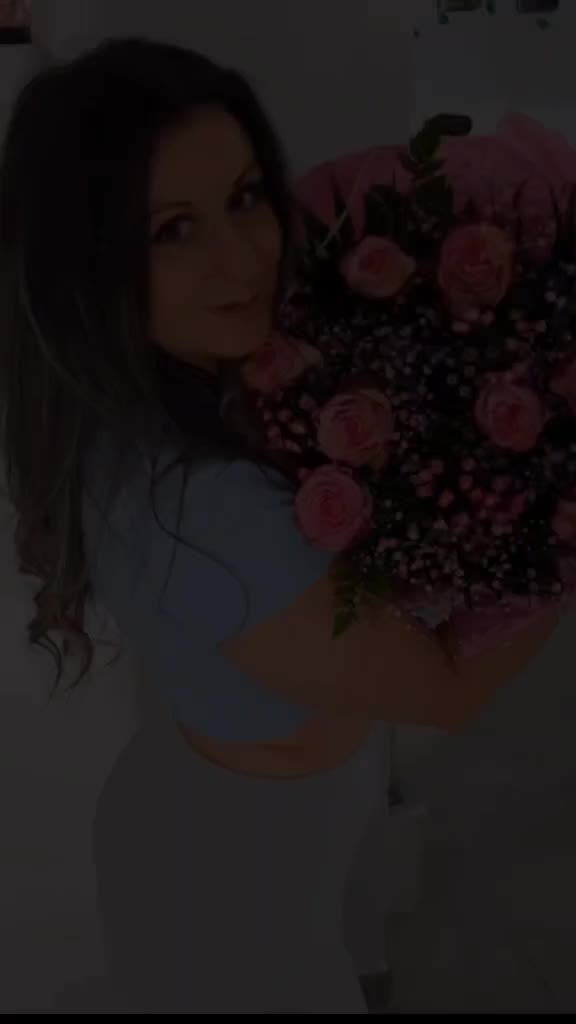 🥰😇😉🤩☺️