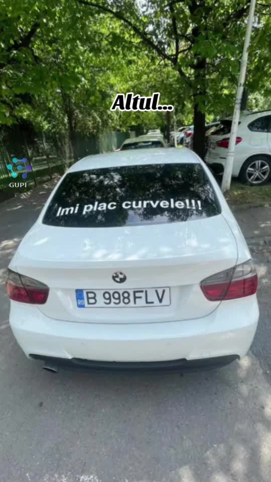 altul...😁😁😁