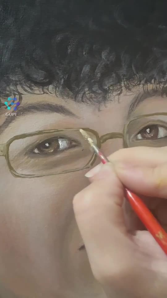 portret realizat pe comandă