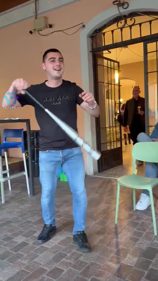 😅😘