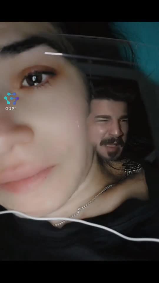 😪