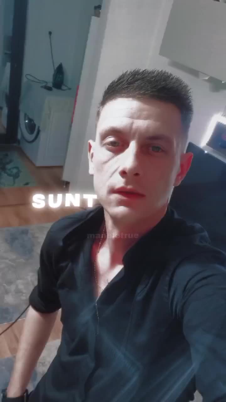 😘