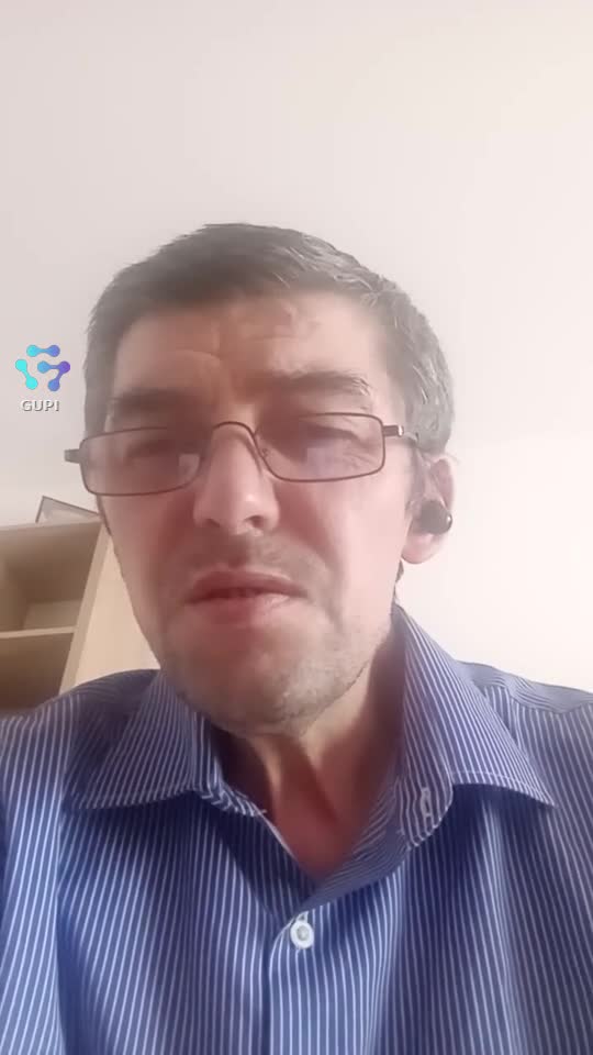 Am o boală și am să o fac să i bag mâna la ciorapi