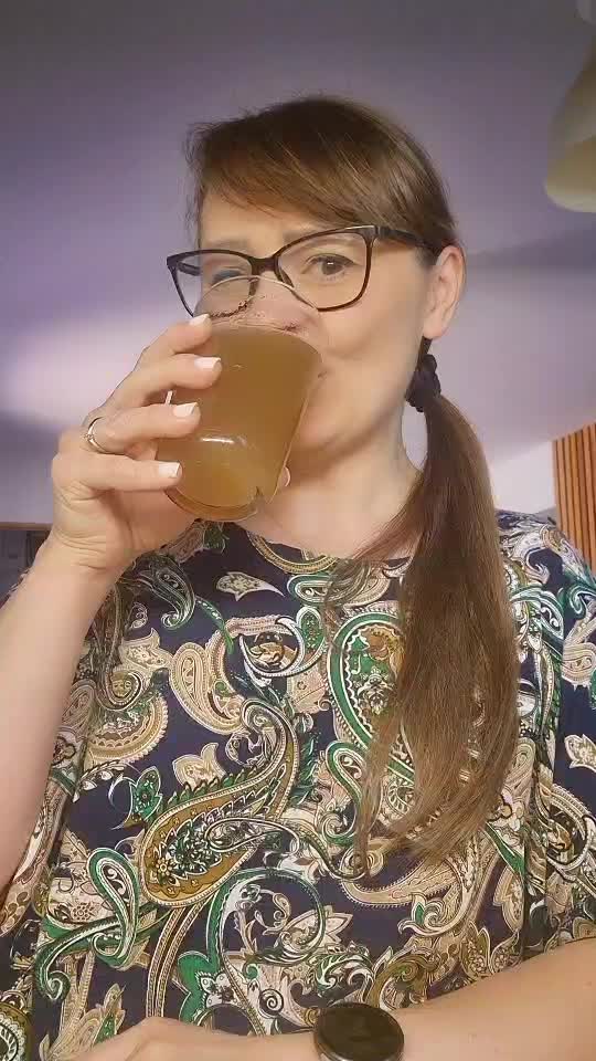 si grijă de corpul tau zilnic?