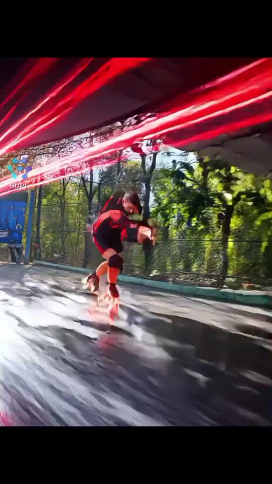 Roller Skater 🔥🔥🔥