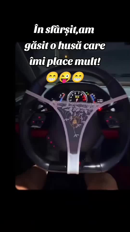 😁😚😁