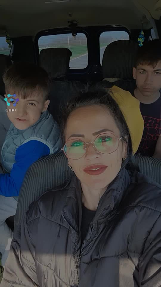 Dintre toate comorile pe care parintii le pot lasa copiilor lor nu e niciuna mai de pret ca un frate❤️ ❤️ Antonio 💙 Darius