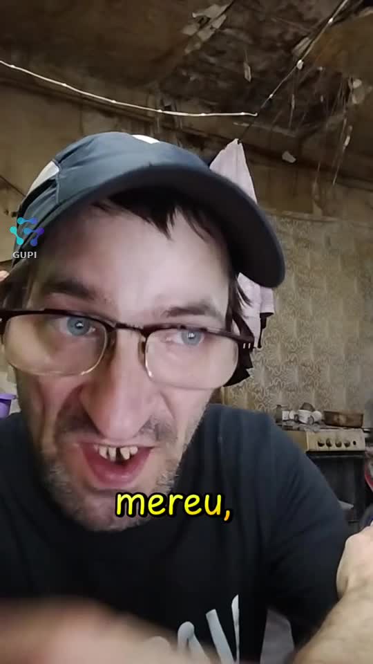 chiar și în cele mai grele momente ale vieții mele am fost mai mereu singur de aceea nu mi pasă cine pleacă cine rămâne o zi bună tuturor. Om Al Străz