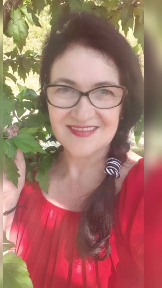 💥Sa pretuim fiecare zi primita in" DAR", cu recunoștință...🙏

O zi binecuvantata cu bucurii, pace si liniste sufleteasca dragi prieteni!🙏🥰

!
