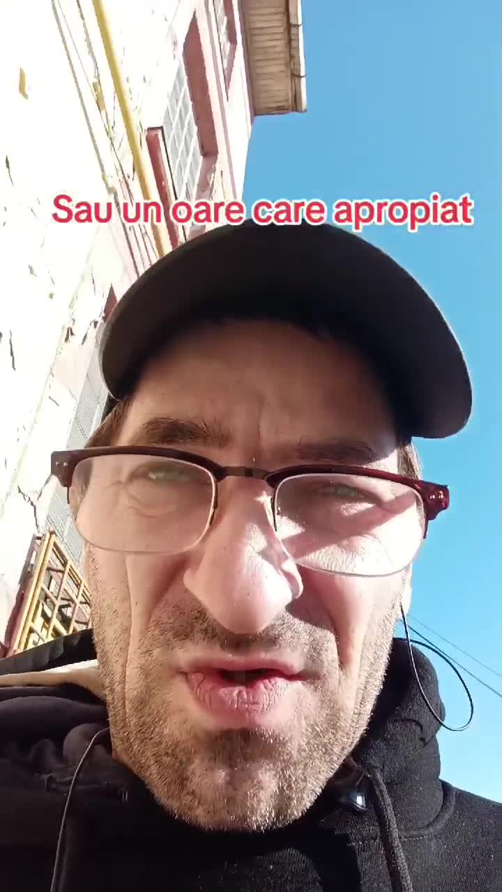 Ai grija in ce anturaje te Gabi , că toți se dau buni până te vede la rău!!Om Al Străzii (Denys.Roby)☝️🤗