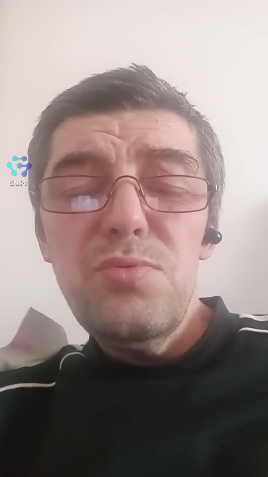 De la mamă de la tată ne cheamă Ion Maria