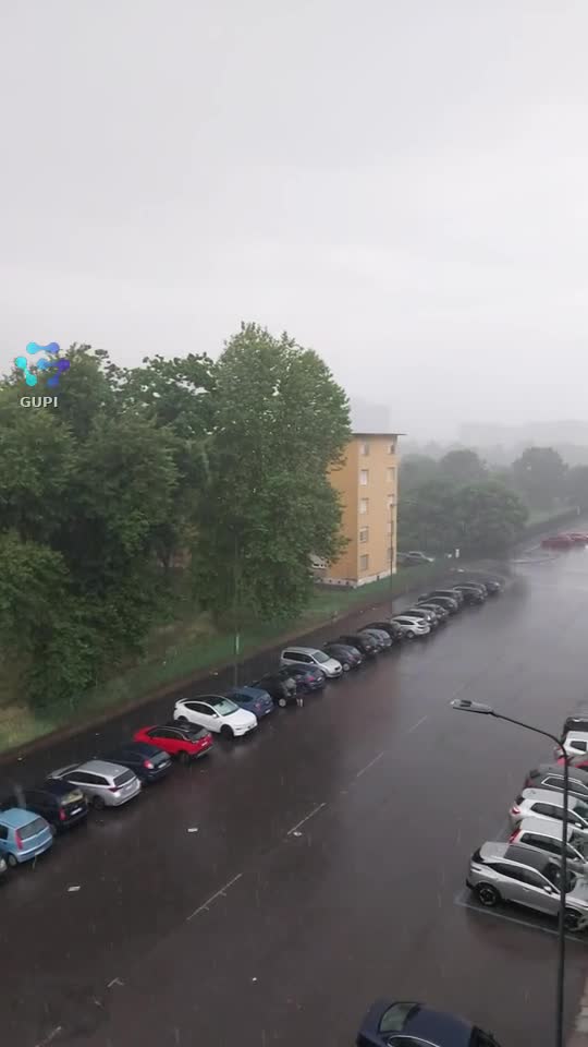 #🌧☔️💕