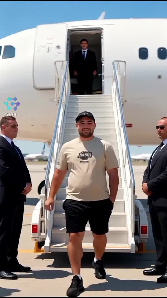 First Class Aura 🛩🛩🛩