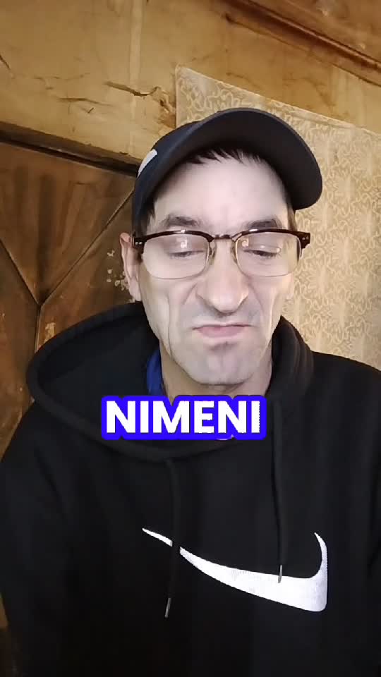 Cam așa e viața ai grijă cui ii spui despre tine că nu știi ce șerpi se ascunsd la fiecare pas Om Al Străzii (Denys.Roby)☝️☝️