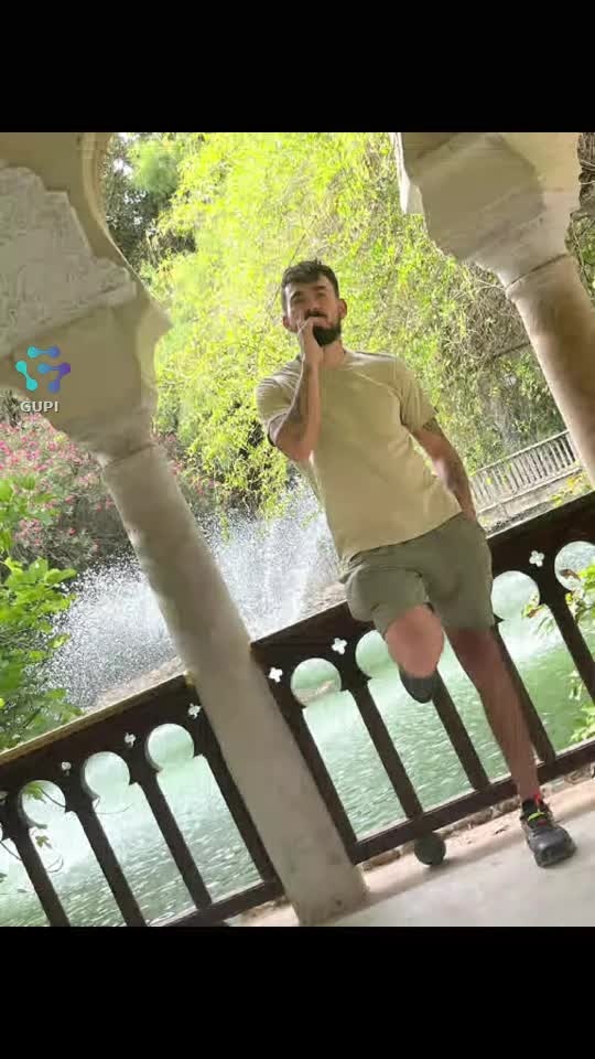 @spania