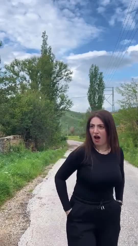 😄